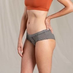 Toad&Co Clothing Hipster