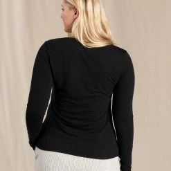 Toad&Co Clothing Piru Long Sleeve Henley