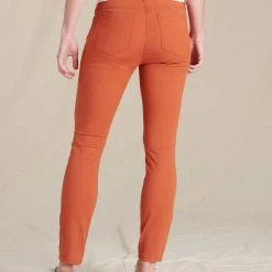 Toad&Co Clothing Earthworks 5 Pocket Skinny Pant