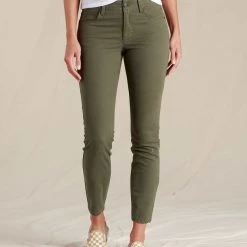 Toad&Co Earthworks 5 Pocket Skinny Pant Clothing