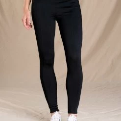 Toad&Co Timehop Light Tight Clothing