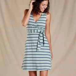 Toad&Co Cue Wrap Sleeveless Dress